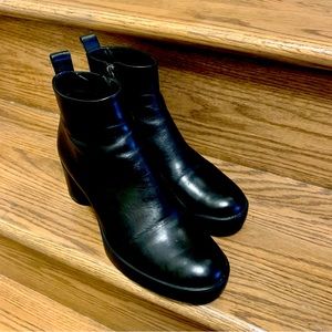 ECCO Women Ankle Boots